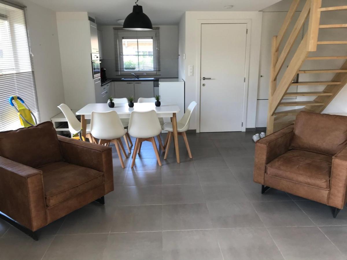 Vakantiehuisje De Panne Vlak Aan Plopsaland En De Zee Εξωτερικό φωτογραφία